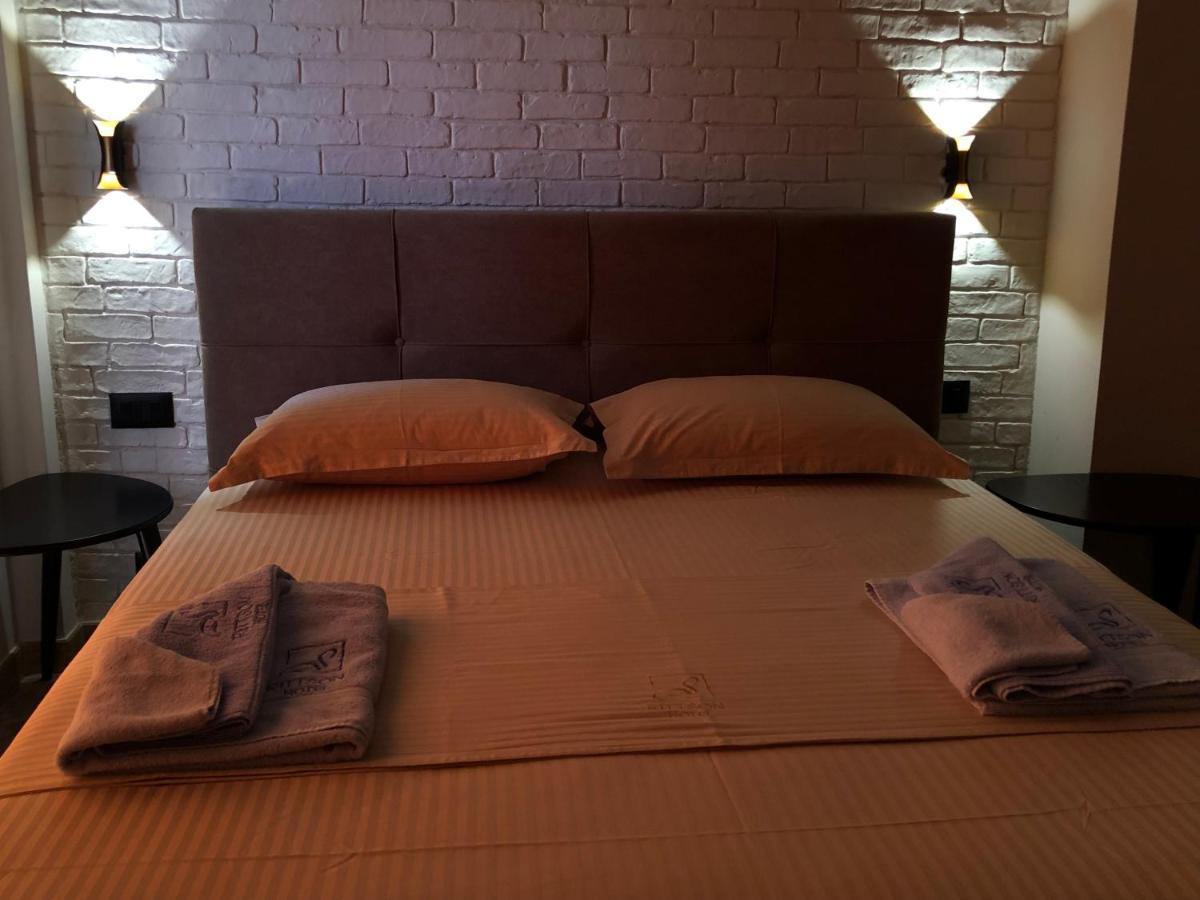 Ritson Hotel Vlorë 외부 사진