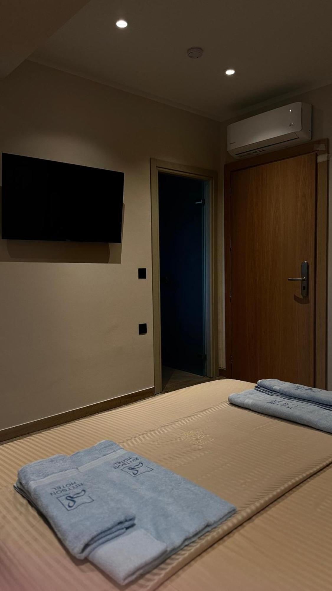Ritson Hotel Vlorë 외부 사진