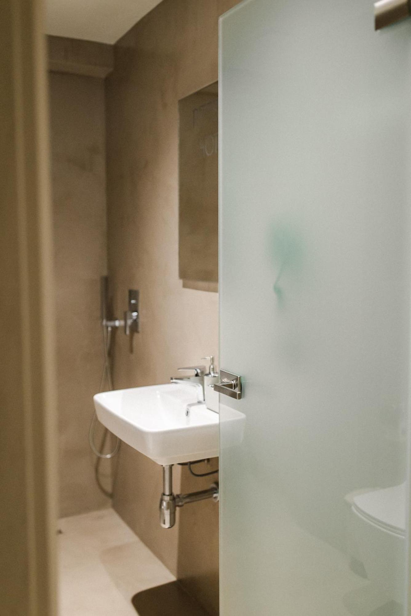 Ritson Hotel Vlorë 외부 사진